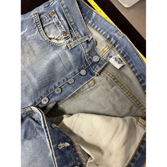 Levis 501 Mens Jeans 31x30 Light Wash Button Fly Straight Leg Denim Blue C8 - Picture 3 of 7